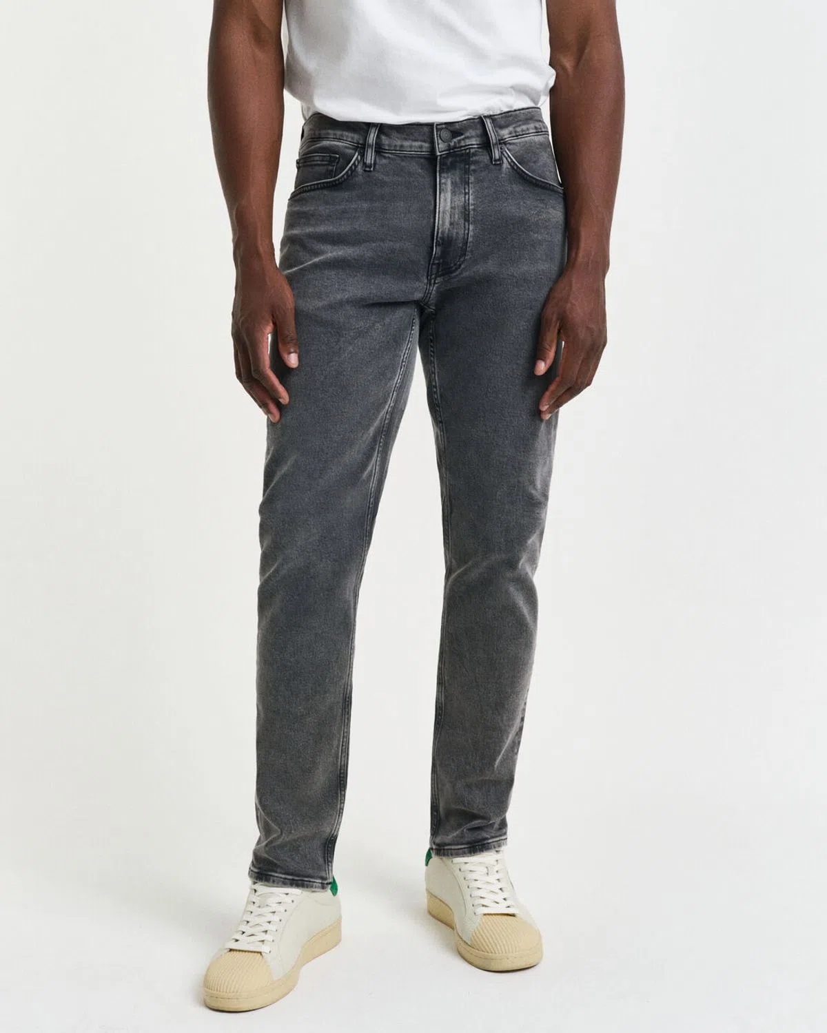 Jeans Slim Fit Grises