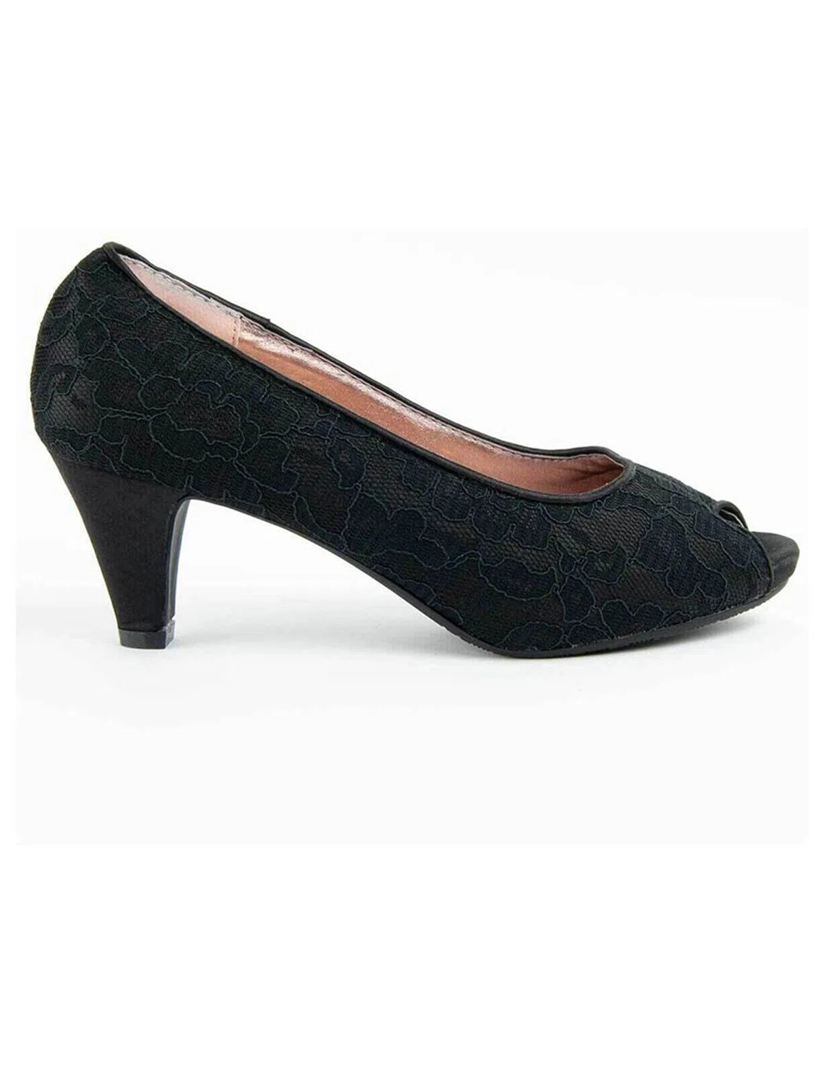 Sapatos de Salto Preto
