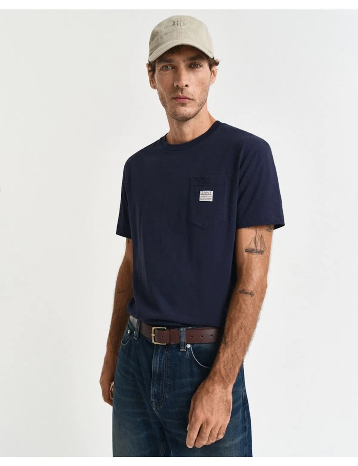 T-shirt com bolso Azul