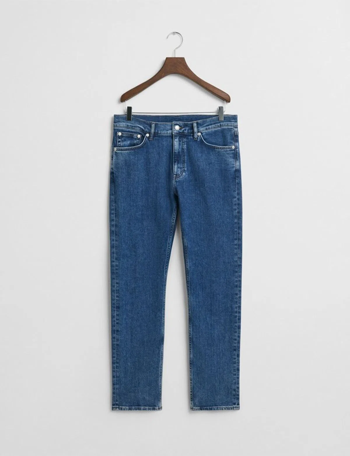 Slim Clean Wash Blue Jeans