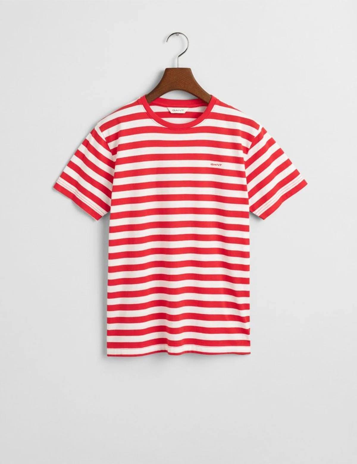 T-Shirt Shield Vermelho