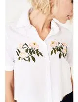 White Cropped Flowers Shirt