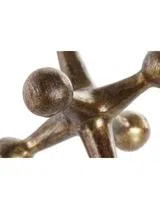 Figura Abstracta Dorada