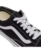 Baskets Unisex Noires et Blanches