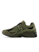 2002R Dark Camo Sneakers