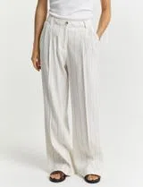 Calças Tailored Pleated Linen Bege