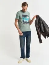 T-Shirt Placed Graphic Verde