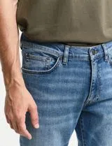 Slim Blue Jeans