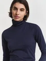 Pull Bleu Col Roulé