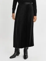 Saia plissada Preto
