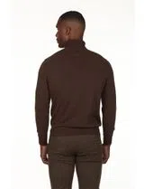 Jersey de Cuello Alto Regular Marrón