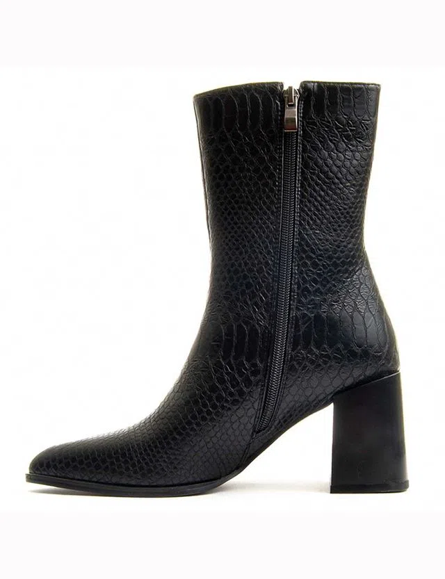 Botins Salto Alto Preto