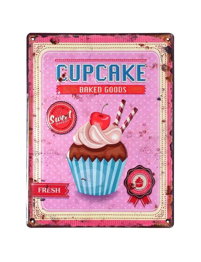 Metal Plate Cupcake