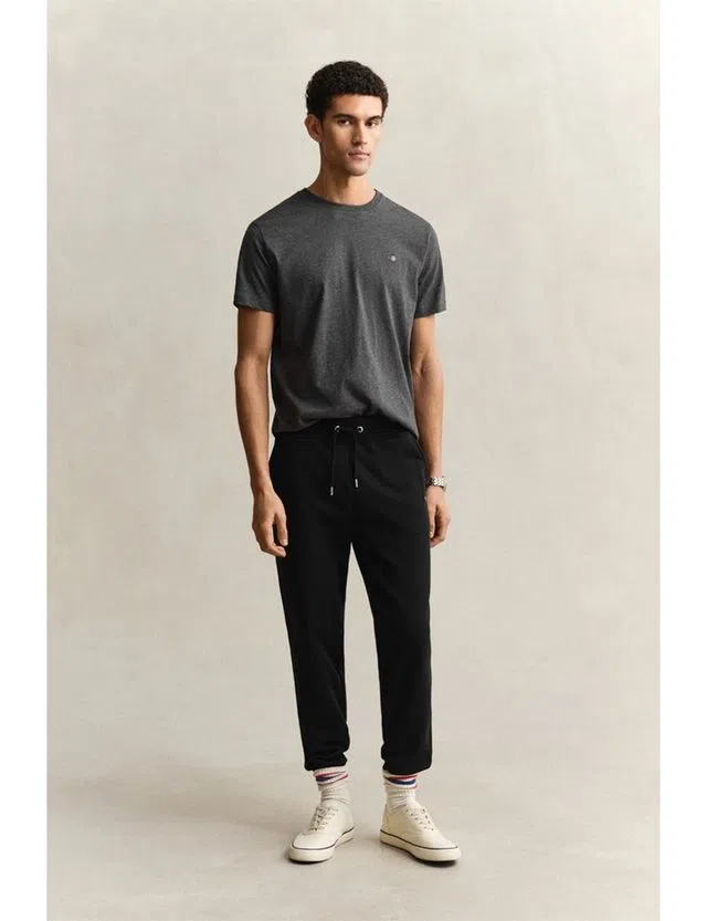 Reg Shield Black Sweatpants