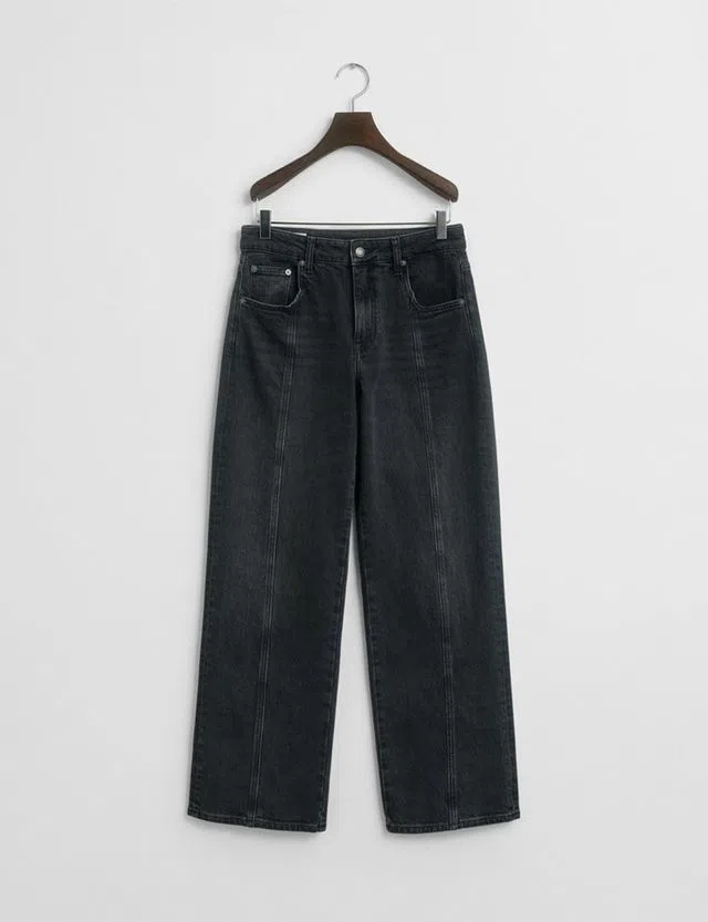 Relaxed Stretch Seam Black Denim