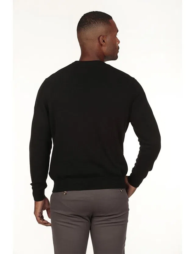 Regular Neck Sweater Black
